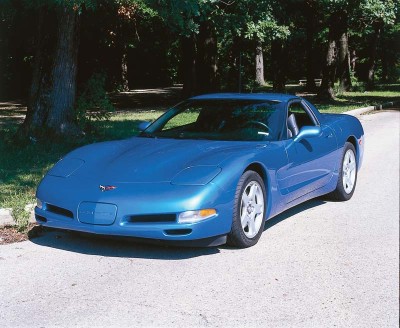 2000年的Corvette硬顶是一个工件的计划旨在全面精简模型性能爱好者。