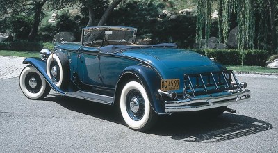 The poor sales of the 1932 Chrysler were caused by the Great Depression.