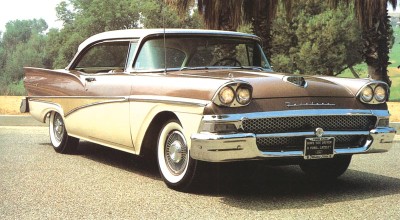 1958 Ford Fairlane 500 Club Victoria