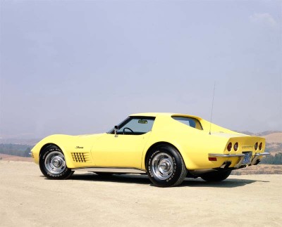 Rear-deck vents eliminated the need for door vents in the 1970 Corvette.