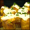 Baby Baked Potatoes with Sour Cream and Chives Baby Baked Potatoes with Sour Cream and Chives