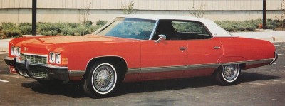 Chevrolet made the 1972 Chevrolet Caprice with two four-door body styles.