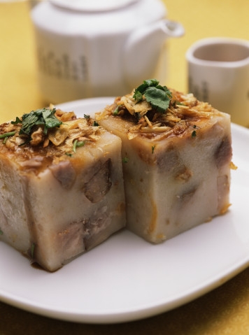 taro root cakes taro root cakes