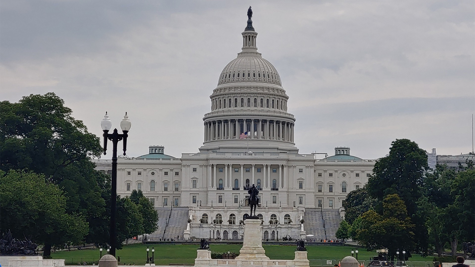 1. The Pear of Anguish The Pear of Anguish HowStuffWorks 1. The Pear of Anguish The Pear of Anguish HowStuffWorks