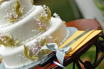 Do You Dare Diy Wedding Cakes Howstuffworks