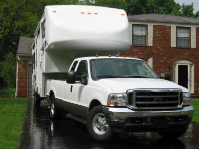 Ford F350 with a 5th wheel trailer