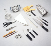 What Are Garnishing Tools?