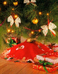 Dancing Gingerbread Tree Skirt