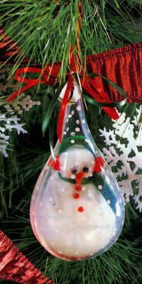 Mini-Scene Ornament.