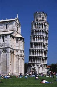 As Pisa's tower began to tilt, Italians dubbed it the Torre Pendente (leaning tower).