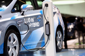 Plug in deals hybrid at home