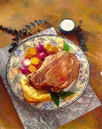 Prime Rib with Yorkshire Pudding and Horseradish Cream Sauce Prime Rib with Yorkshire Pudding and Horseradish Cream Sauce