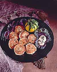 Southern Crab Cakes with Rémoulade Dipping Sauce Southern Crab Cakes with Rémoulade Dipping Sauce