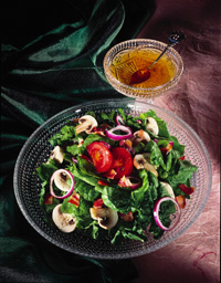 Spinach Salad with Hot Apple Dressing Spinach Salad with Hot Apple Dressing