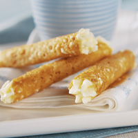 Brandy Snaps with Lemon Ricotta Cream Brandy Snaps with Lemon Ricotta Cream