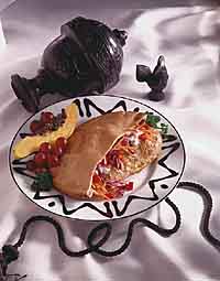 Tandoori Chicken Breast Sandwich with Yogurt Sauce Tandoori Chicken Breast Sandwich with Yogurt Sauce