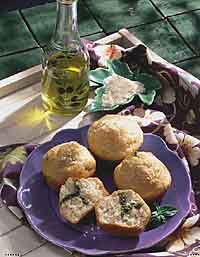 Pesto Surprise Muffins Pesto Surprise Muffins