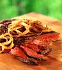 Sirloin with Sweet Caramelized Onions Sirloin with Sweet Caramelized Onions