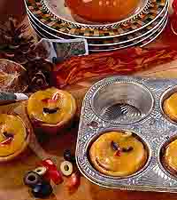Jack-O'-Lantern Chili Cups Jack-O'-Lantern Chili Cups