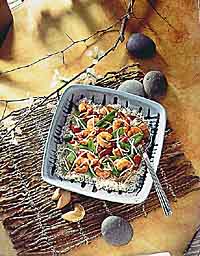 Shrimp with Strawberries and Snow Peas Shrimp with Strawberries and Snow Peas