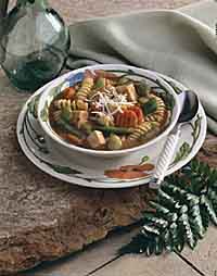 Tomato and Turkey Soup with Pesto Tomato and Turkey Soup with Pesto