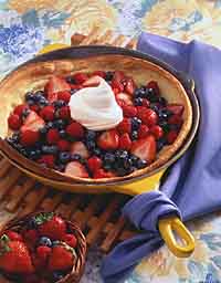 Puff Pancake with Summer Berries Puff Pancake with Summer Berries