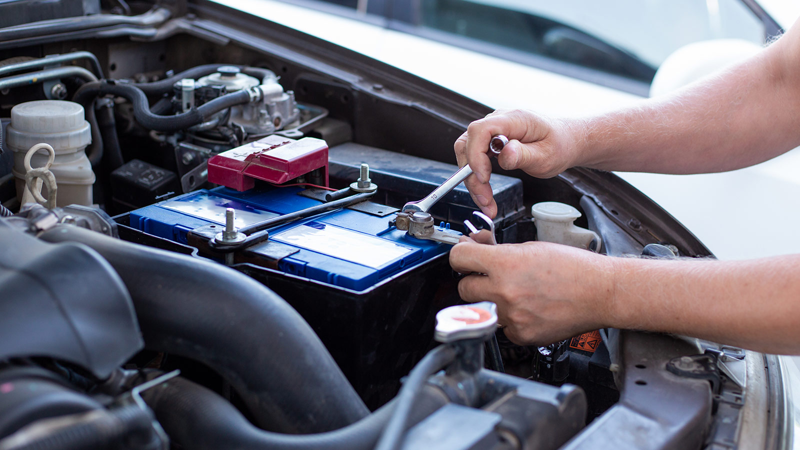 How to Replace Car Battery: Quick & Easy Guide