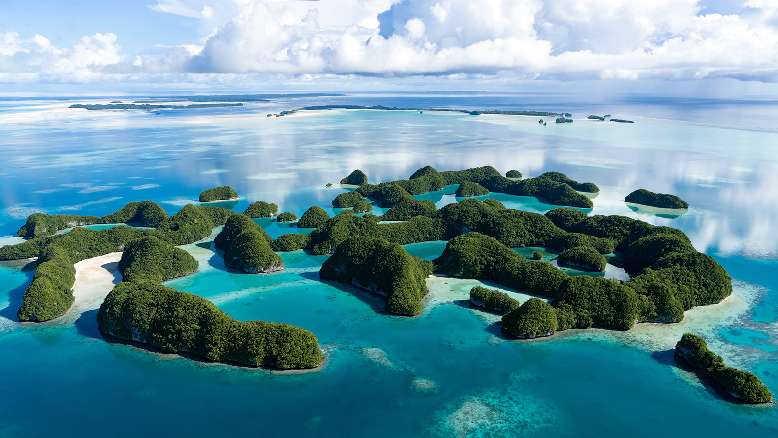 howstuffworks.com - Jasper Merrenor - The 5 Smallest Economies in the World Are All Island Nations